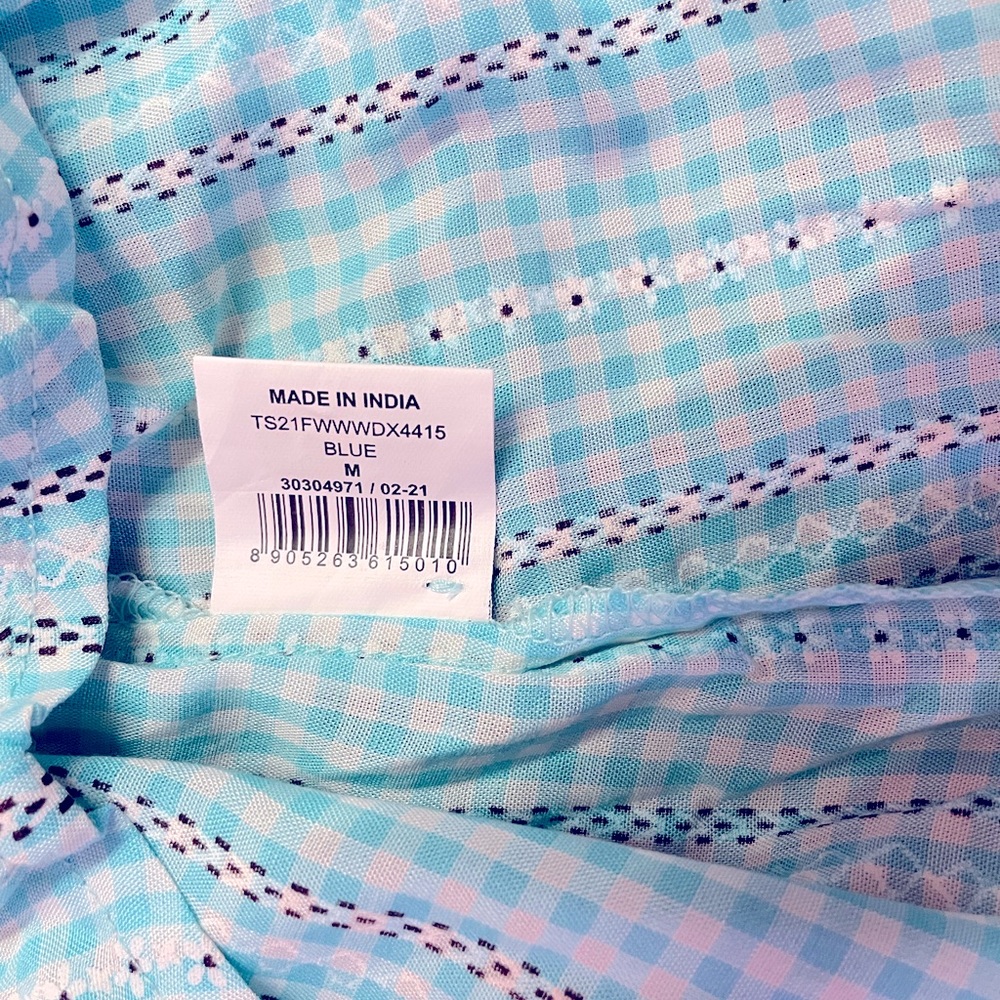 Checked top in pleasant sky blue colour. Brand new with tag. - Picture 4 of 4